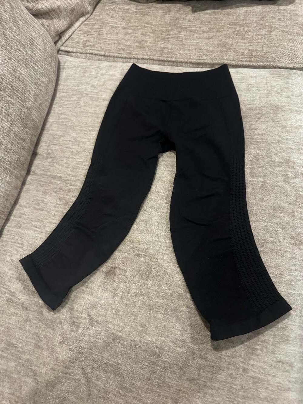 Lululemon In The Flow Crop Leggings Black Size 4